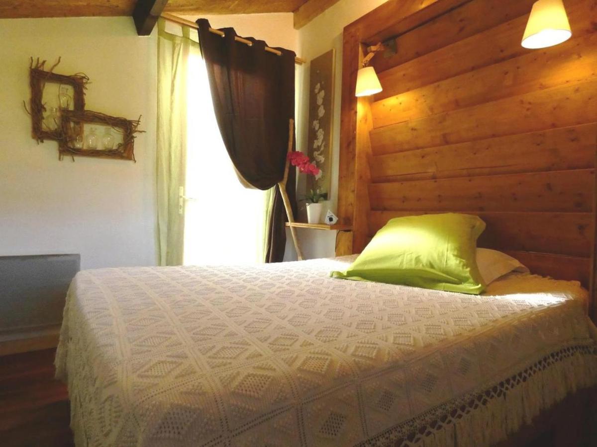Gite L'Atelier Bois Gailleres Eksteriør billede